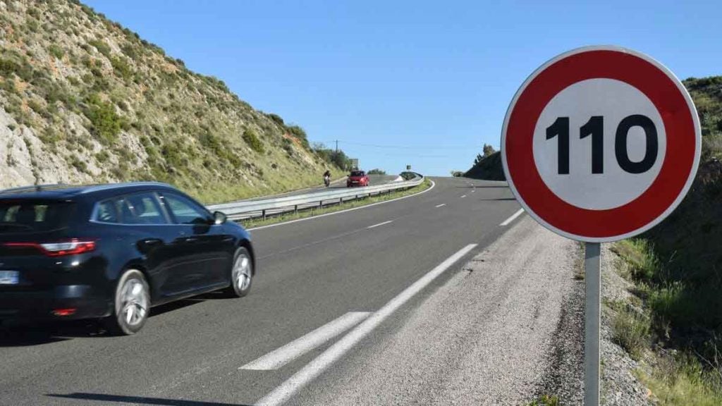 Le gouvernement va abaisser la limitation de vitesse sur autoroute à 110 km/h dès samedi prochain